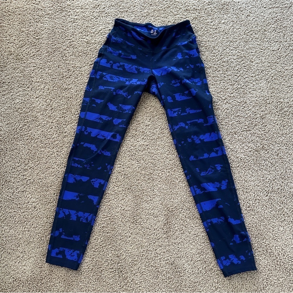 Gapfit Women's Activewear Leggings in Blue Black Abstract Print sz S